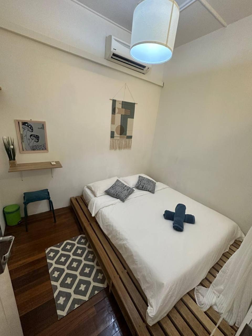 Spot On 90898 Kasturi Alley Guest House & Cat Hotel Malacca Exterior foto