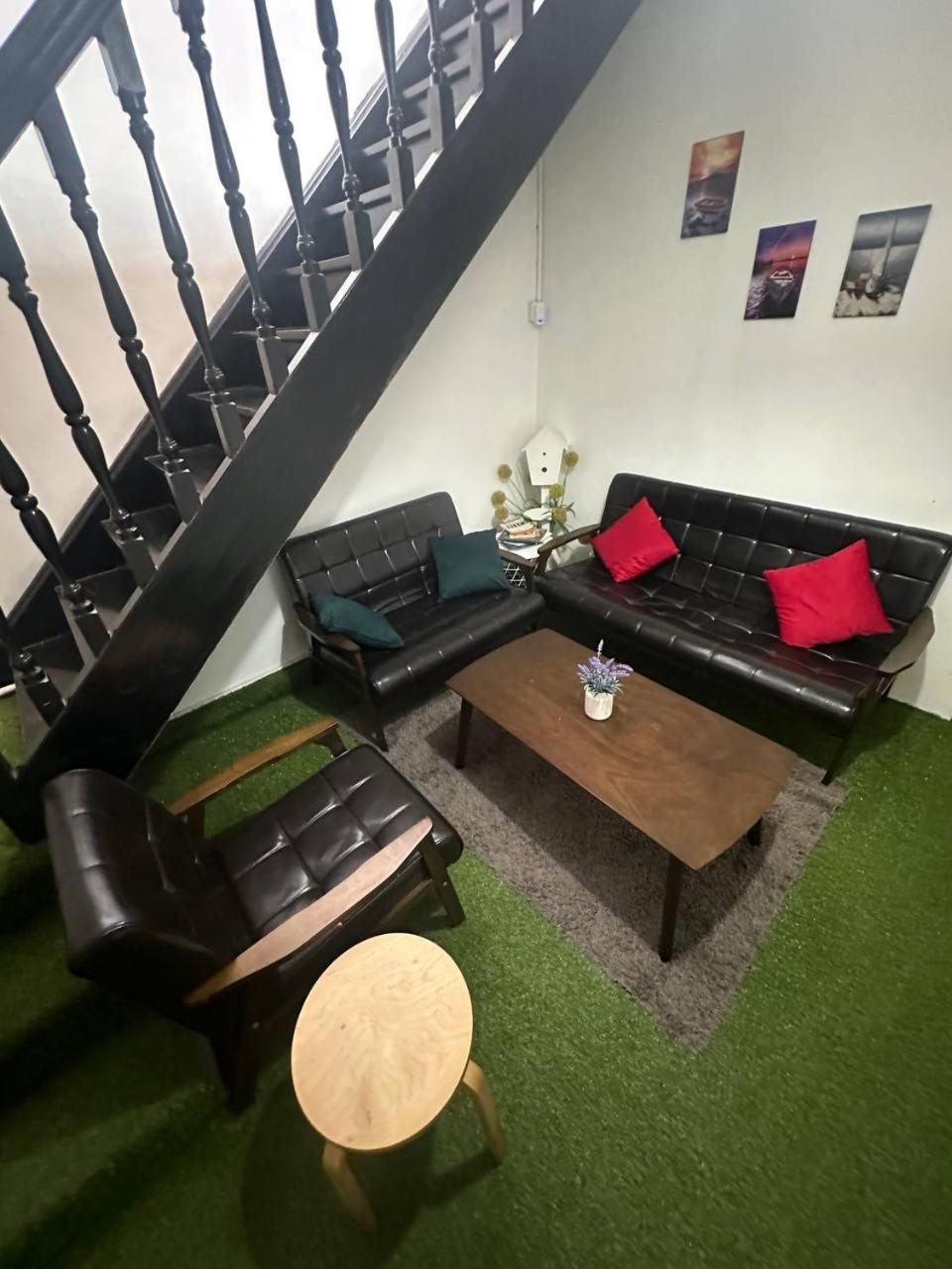 Spot On 90898 Kasturi Alley Guest House & Cat Hotel Malacca Exterior foto